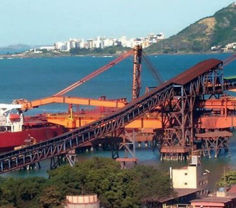 Visión estratégica en Puerto Tubarão para lograr rendimientos totales entrantes