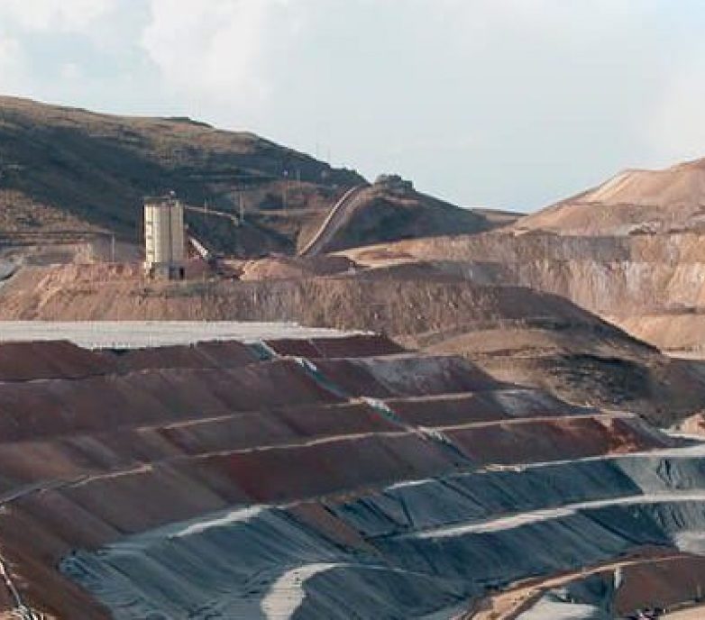 Soluciones innovativas para pila de lixiviación para Pierina Gold
